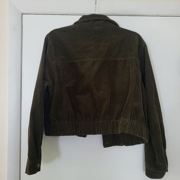 Green Cropped Jacket - Picture 2 of 3